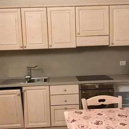 شقة Pqm